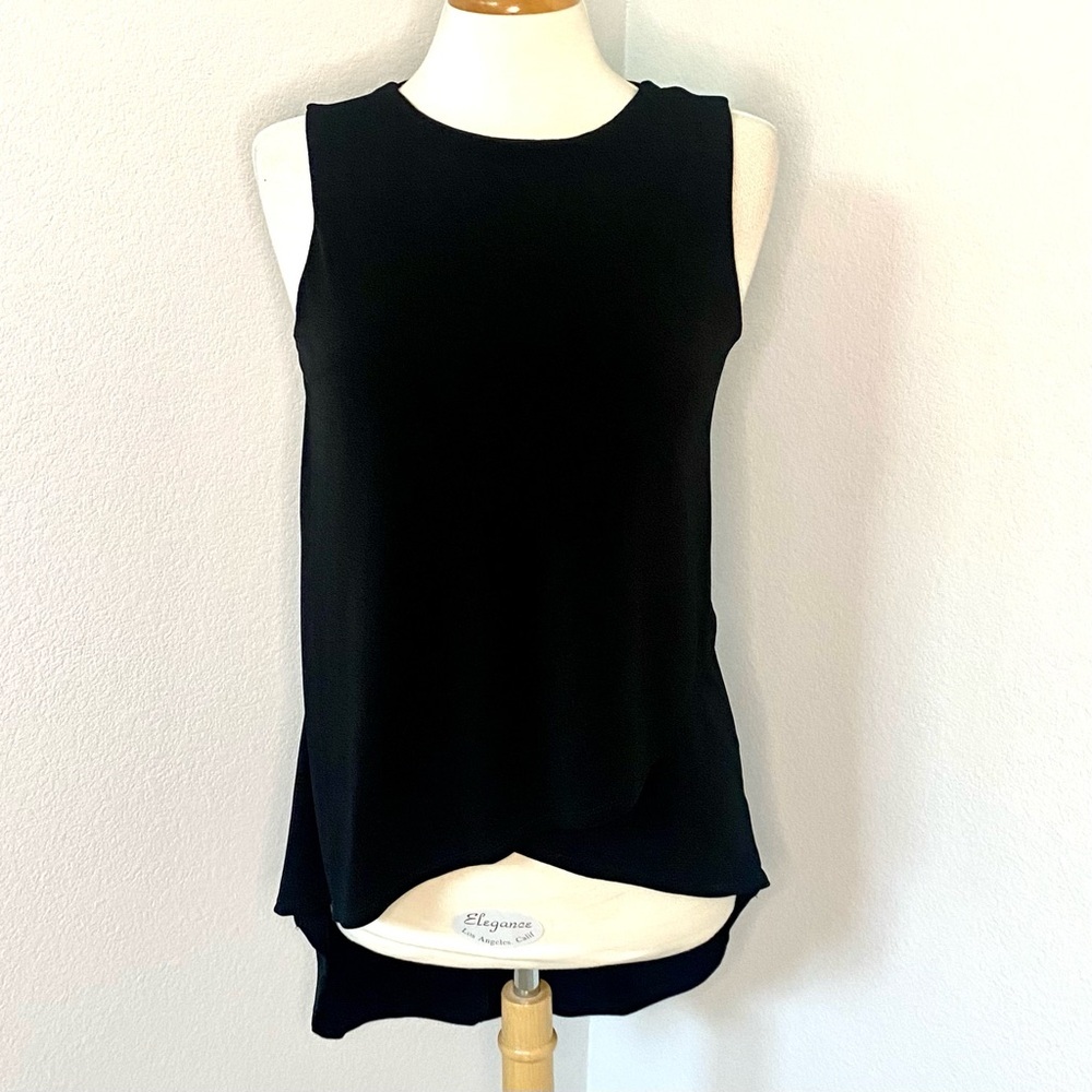 Preowned Express tunic blouse size small